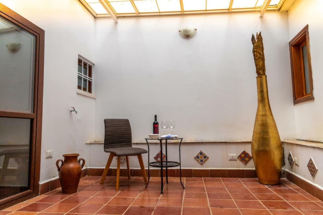 " Massimo 2 Suite " Apartment Palermo Center Wifi エクステリア 写真